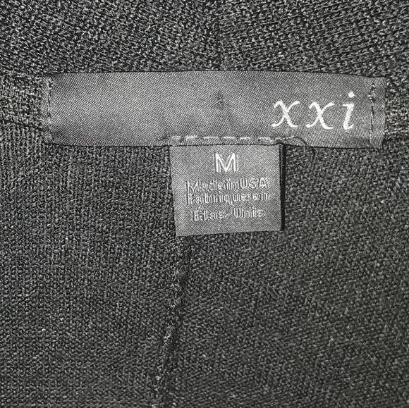 XXI Size M  Grey Cardigan - Picture 3 of 4